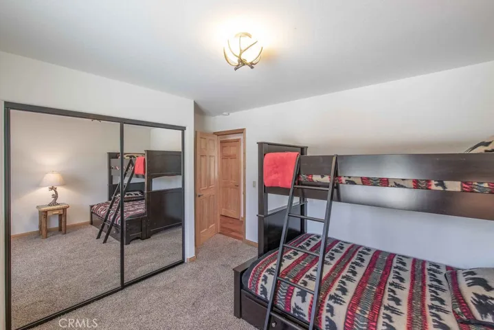296 Lofty View Drive, Big Bear, California 92314