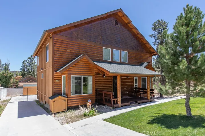 296 Lofty View Drive, Big Bear, California 92314