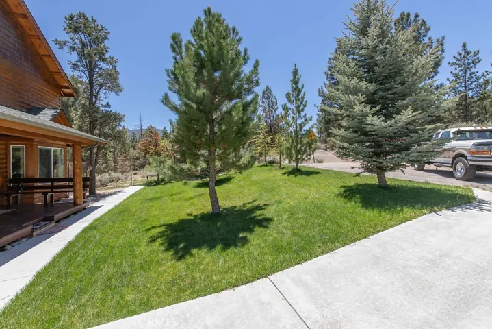 296 Lofty View Drive, Big Bear, California 92314