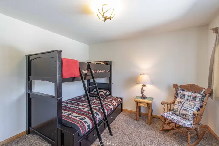 296 Lofty View Drive, Big Bear, California 92314