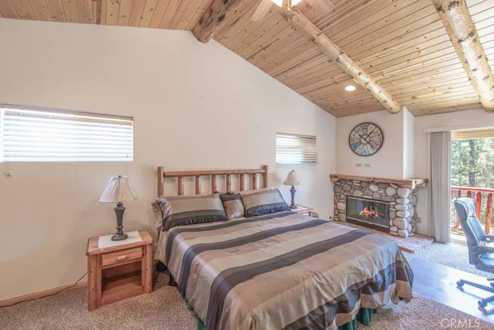 296 Lofty View Drive, Big Bear, California 92314
