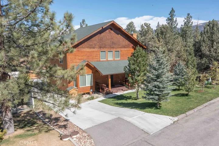 296 Lofty View Drive, Big Bear, California 92314
