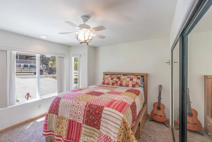 296 Lofty View Drive, Big Bear, California 92314