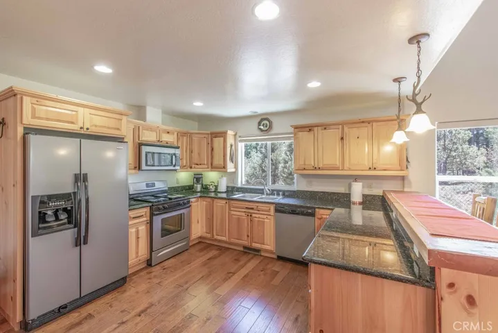 296 Lofty View Drive, Big Bear, California 92314