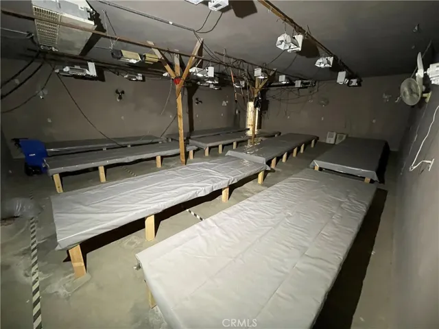 Large Grow Room 1a