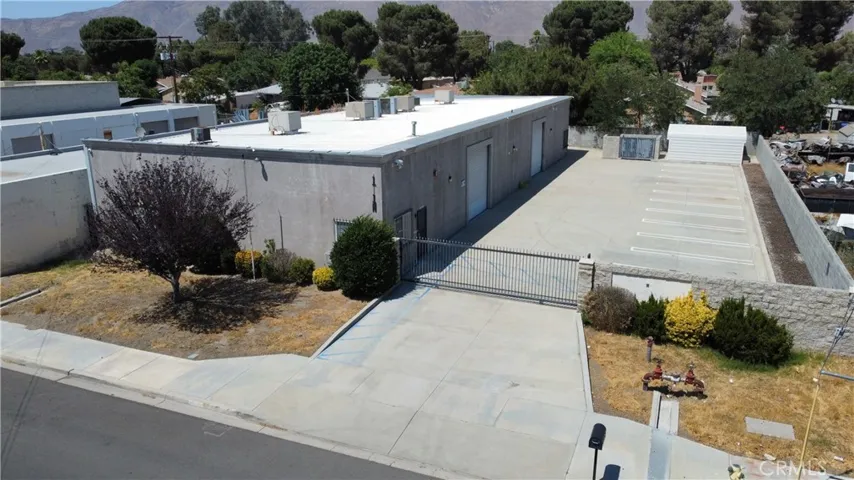 121 N Dillon Avenue, San Jacinto, California 92583