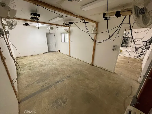 Small Room1b