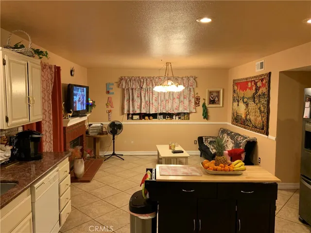 7821 Hoadly Ct, Fontana, California 92336