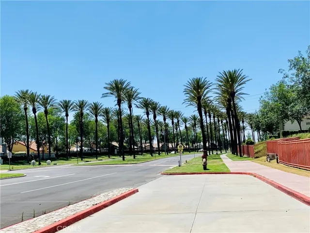 7821 Hoadly Ct, Fontana, California 92336