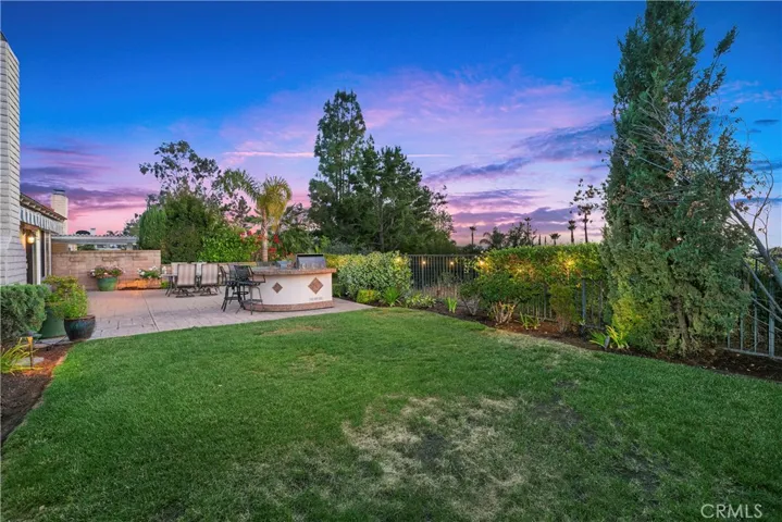 23721 Via Navarra, Mission Viejo, California 92691