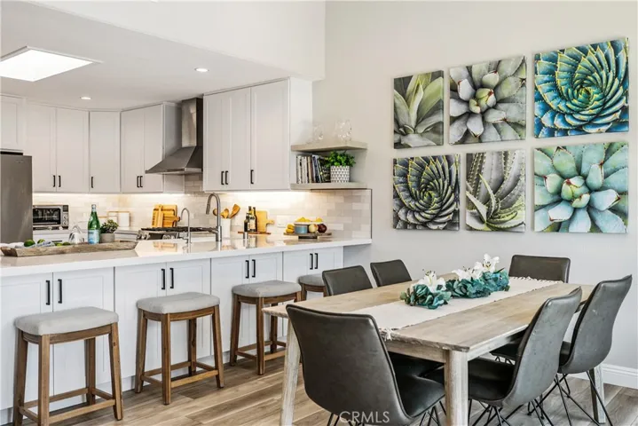 23721 Via Navarra, Mission Viejo, California 92691