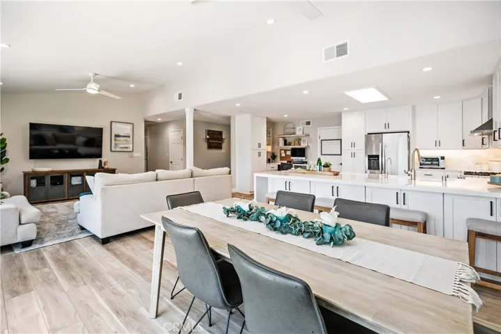 23721 Via Navarra, Mission Viejo, California 92691