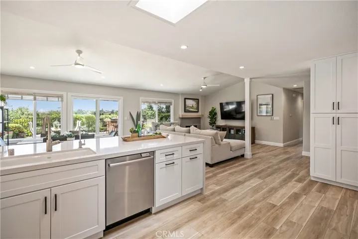 23721 Via Navarra, Mission Viejo, California 92691