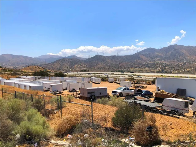 1686 Sierra Hwy., Unincorporated, California 93510