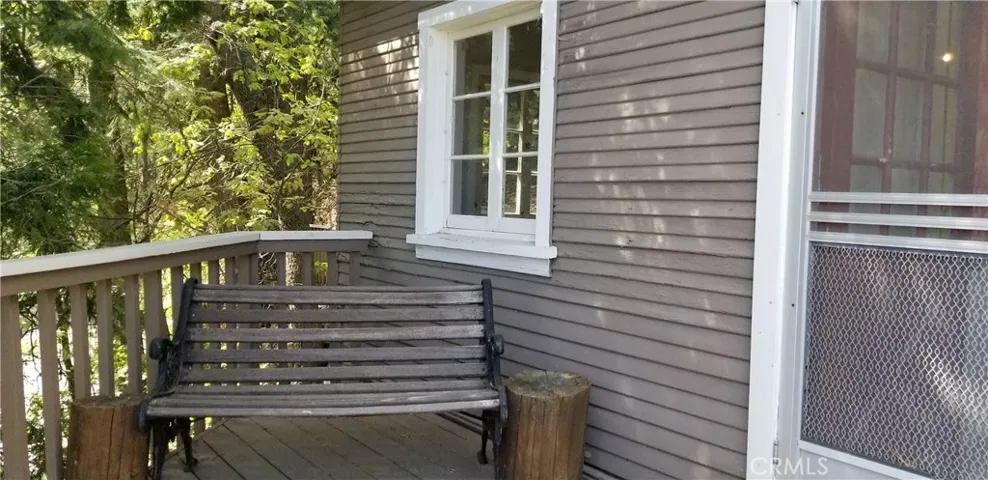 616 Wellsley Drive, Lake Arrowhead, California 92352