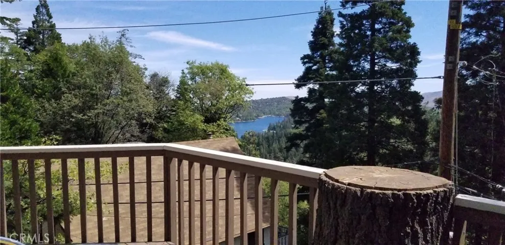 616 Wellsley Drive, Lake Arrowhead, California 92352