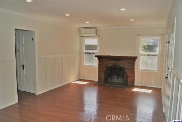 84 S Hermosa Avenue, Sierra Madre, California 91024