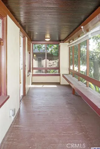 84 S Hermosa Avenue, Sierra Madre, California 91024