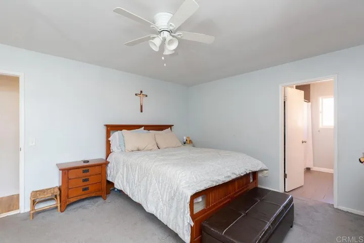 530 Debby Street, Fallbrook, California 92028