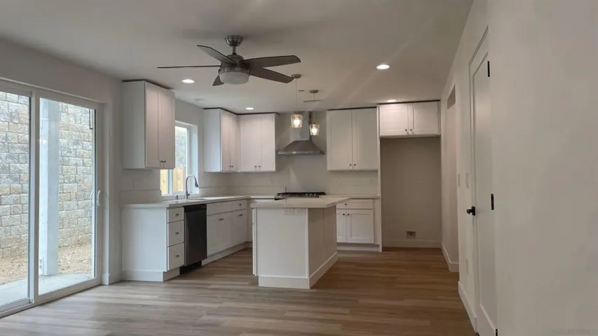 2824 C Avenue, National City, California 91950