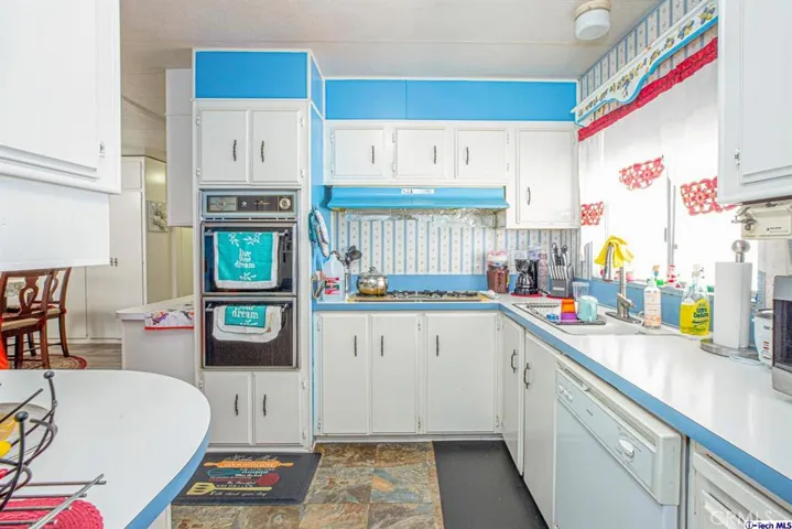 10933 Langdon Avenue 168, San Fernando, California 91345