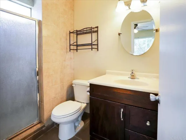 423 Garey Drive, Vista, California 92084