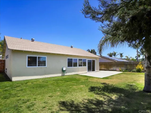 423 Garey Drive, Vista, California 92084
