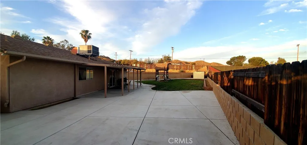 2449 Thata Way, Hemet, California 92544