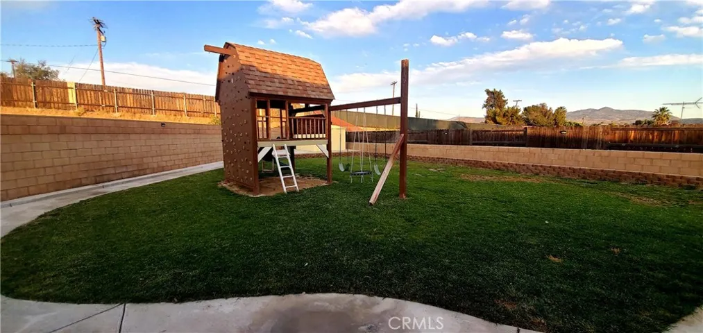 2449 Thata Way, Hemet, California 92544