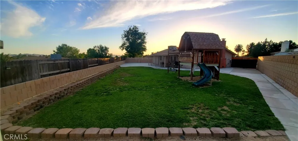 2449 Thata Way, Hemet, California 92544