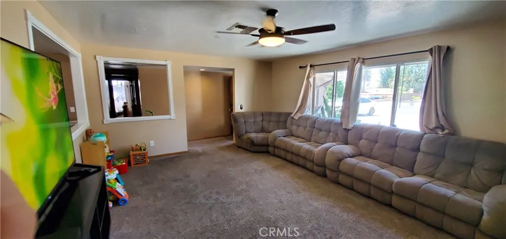 2449 Thata Way, Hemet, California 92544