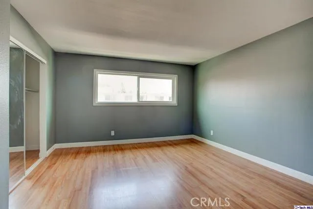 14735 Victory Boulevard 6, Van Nuys, California 91411