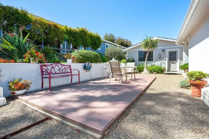 5416 Browning Road, Carlsbad, California 92008