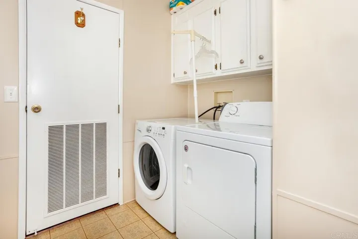 More cabinets!