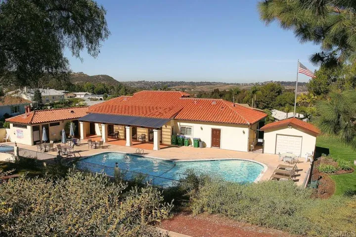 5416 Browning Road, Carlsbad, California 92008