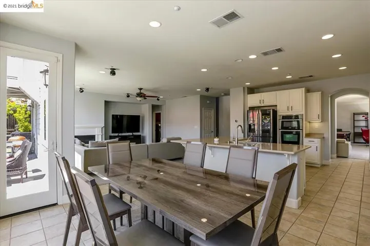 2878 Spanish Bay Dr, Brentwood, California 94513