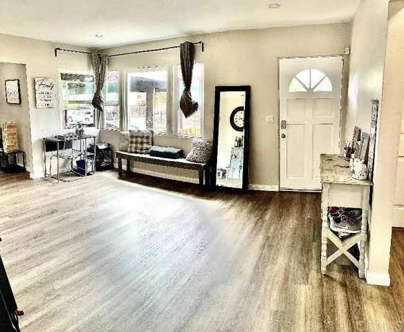 5304 Trinidad Way, San Diego, California 92114