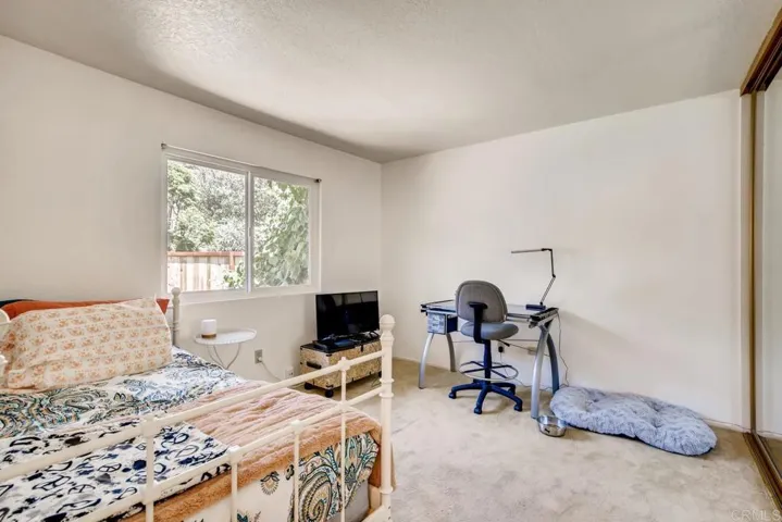 2134 Skyview Gln, Escondido, California 92027
