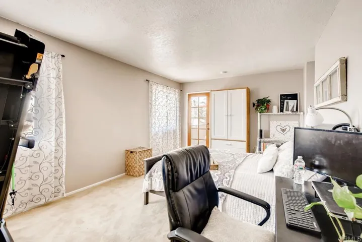 2134 Skyview Gln, Escondido, California 92027