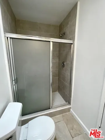 617 N Sweetzer Avenue 6, West Hollywood, California 90048