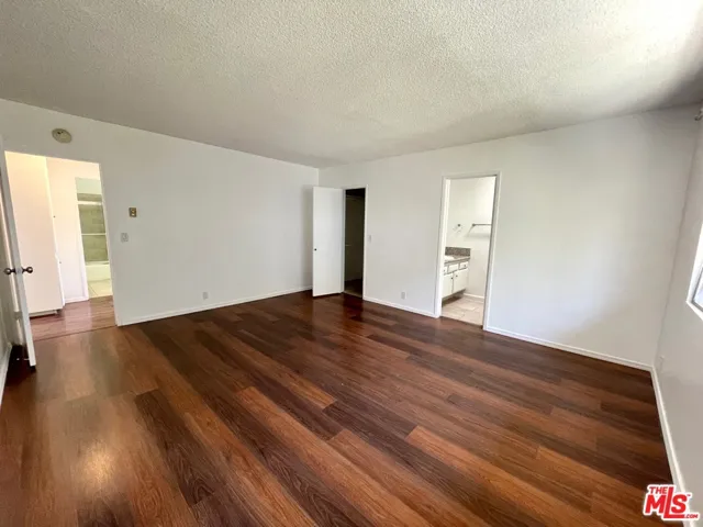 617 N Sweetzer Avenue 6, West Hollywood, California 90048