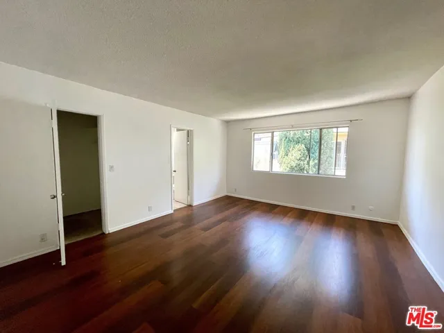 617 N Sweetzer Avenue 6, West Hollywood, California 90048