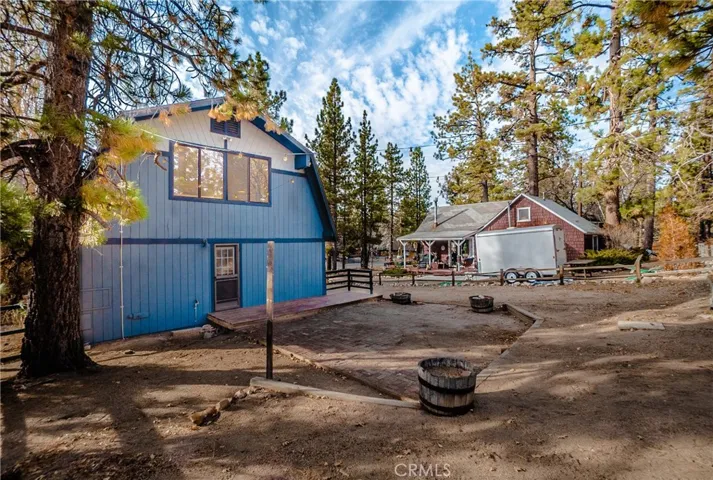 725 Temple Lane, Big Bear, California 92315