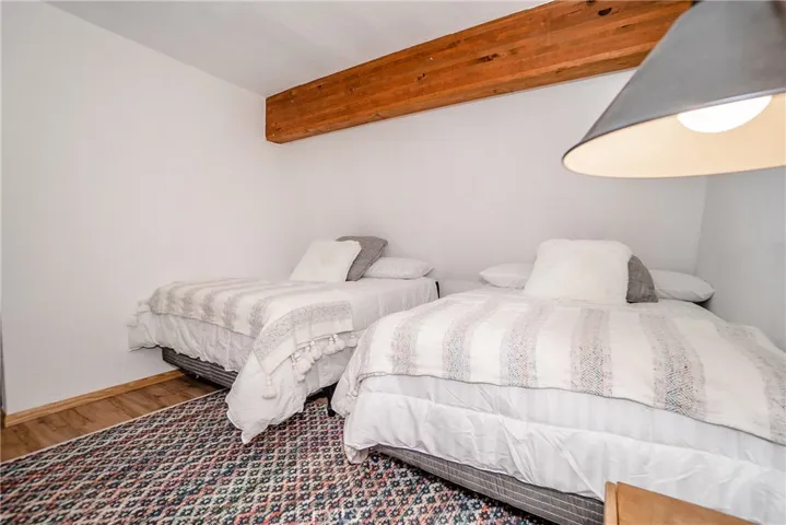 725 Temple Lane, Big Bear, California 92315