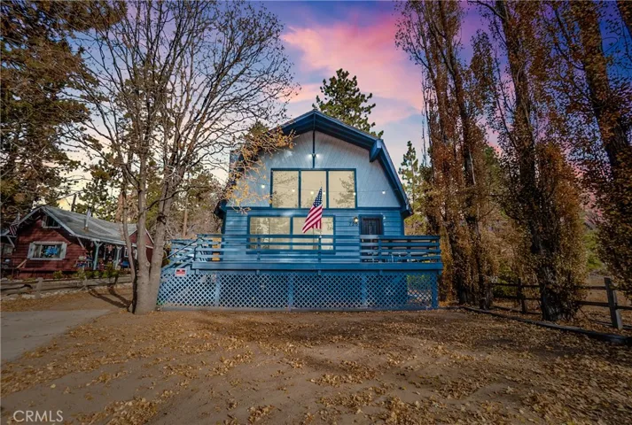725 Temple Lane, Big Bear, California 92315