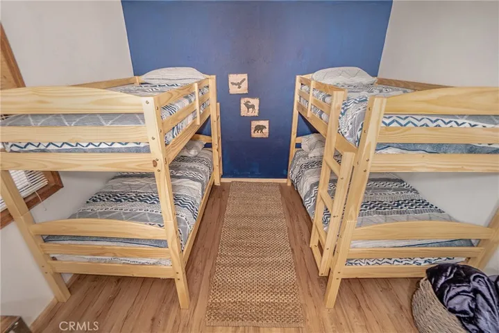 725 Temple Lane, Big Bear, California 92315