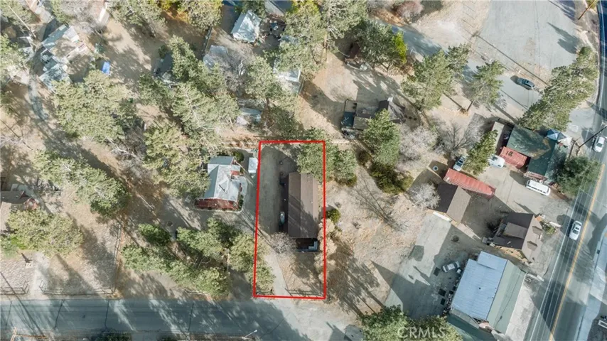 725 Temple Lane, Big Bear, California 92315