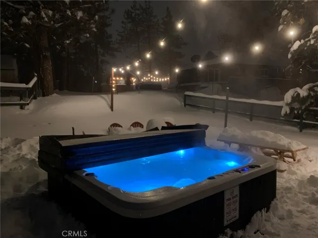 725 Temple Lane, Big Bear, California 92315