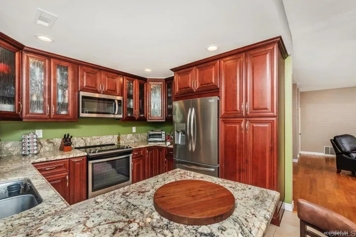 3505 Hastings Drive, Carlsbad, California 92010