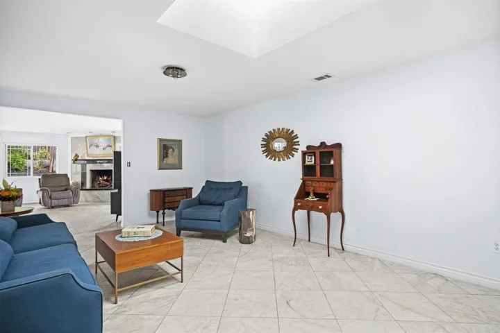 4114 Alana Cir, Oceanside, California 92056